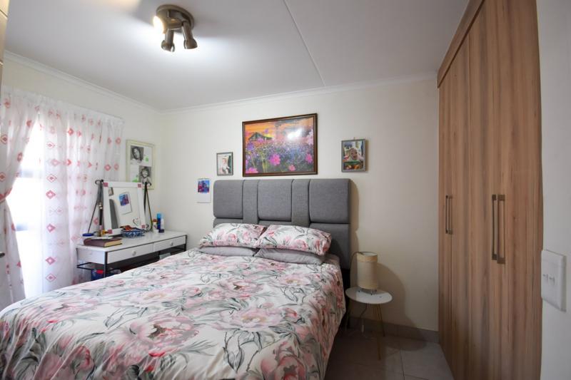 1 Bedroom Property for Sale in Golden Fields Estate Gauteng