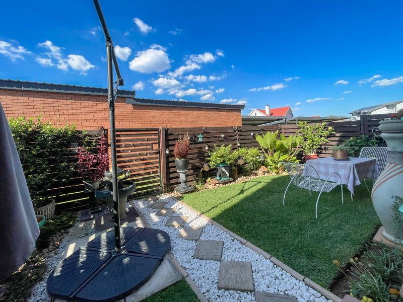 1 Bedroom Property for Sale in Golden Fields Estate Gauteng