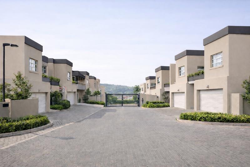 3 Bedroom Property for Sale in Bryanston Gauteng