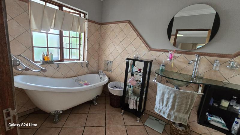 3 Bedroom Property for Sale in Sunward Park Gauteng