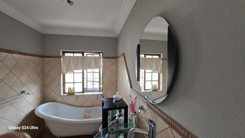 3 Bedroom Property for Sale in Sunward Park Gauteng