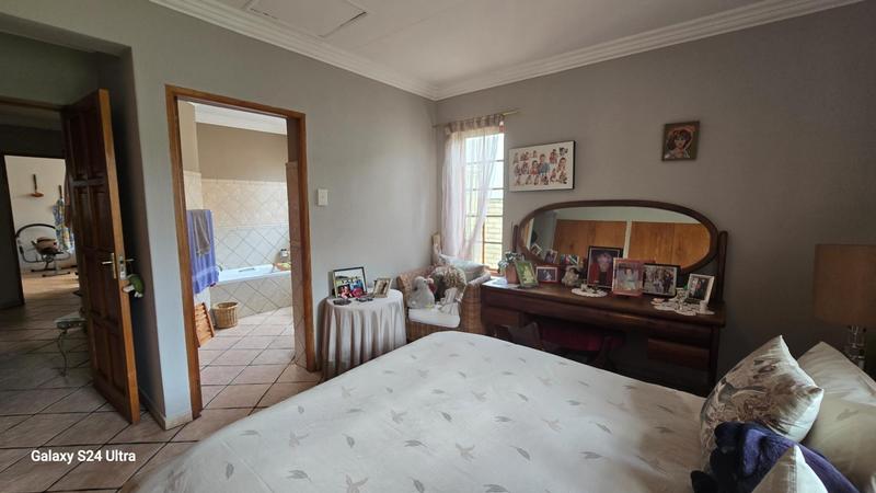 3 Bedroom Property for Sale in Sunward Park Gauteng