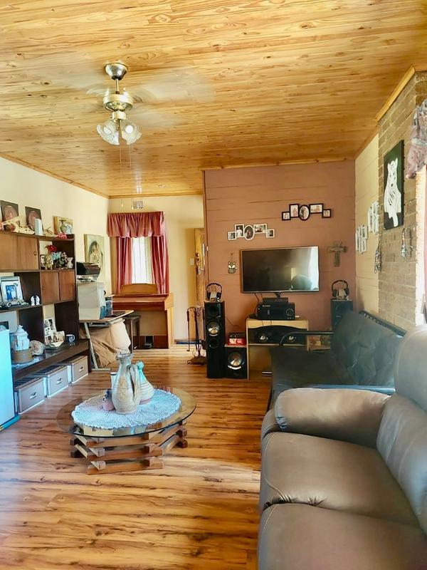 3 Bedroom Property for Sale in Vanderbijlpark SE 6 Gauteng