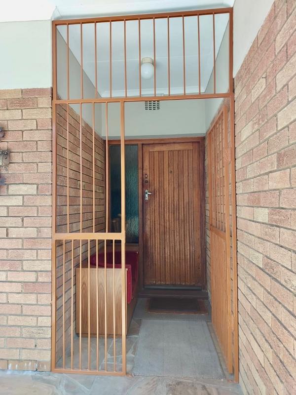3 Bedroom Property for Sale in Vanderbijlpark SE 6 Gauteng