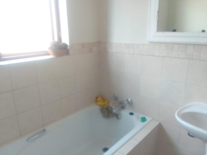 3 Bedroom Property for Sale in Noordwyk Gauteng