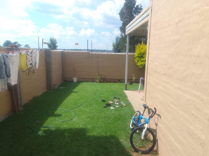 3 Bedroom Property for Sale in Noordwyk Gauteng