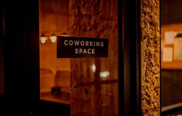 To Let 1 Bedroom Property for Rent in Sandton Gauteng