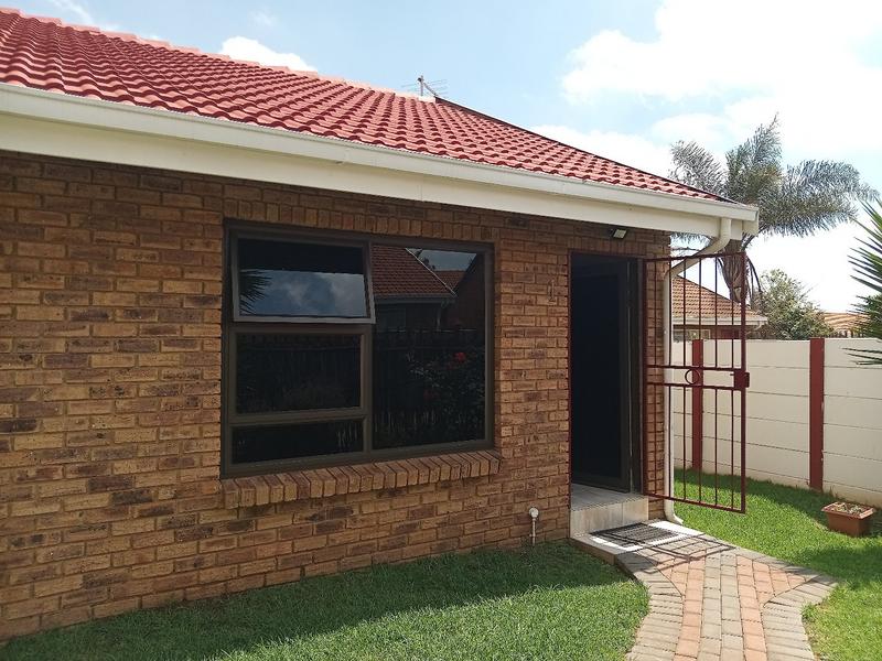 2 Bedroom Property for Sale in Greenhills Ext 3 Gauteng