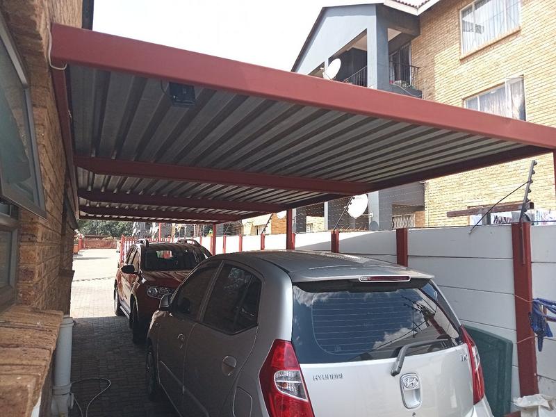 2 Bedroom Property for Sale in Greenhills Ext 3 Gauteng
