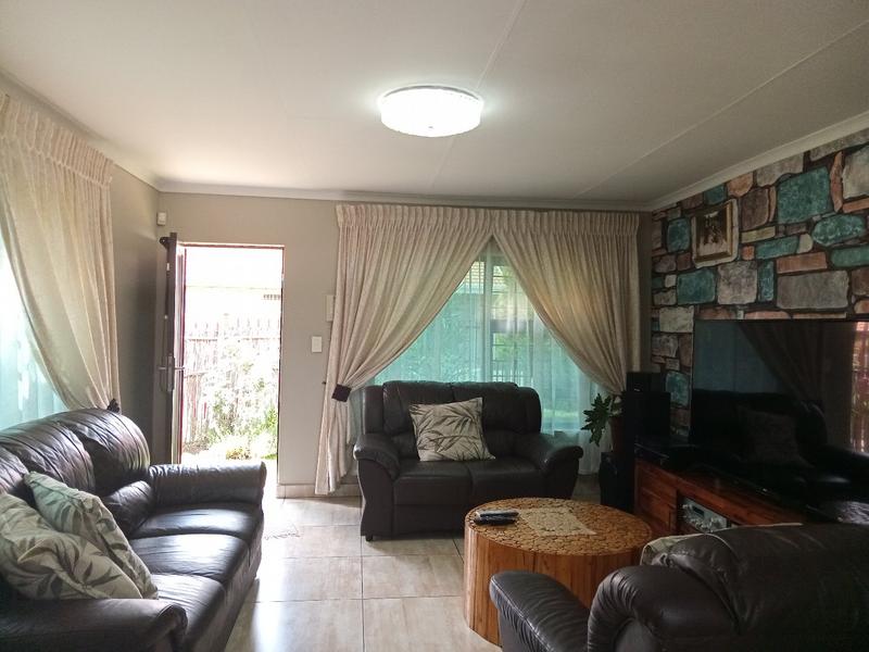 2 Bedroom Property for Sale in Greenhills Ext 3 Gauteng