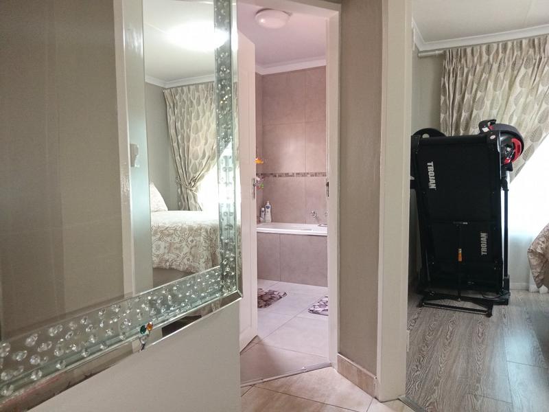 2 Bedroom Property for Sale in Greenhills Ext 3 Gauteng