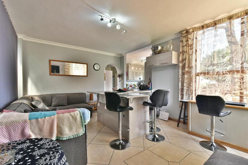 3 Bedroom Property for Sale in Glenvista Gauteng