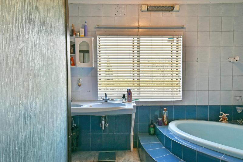 3 Bedroom Property for Sale in Glenvista Gauteng