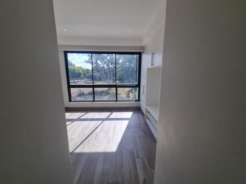 To Let 2 Bedroom Property for Rent in Menlyn Gauteng