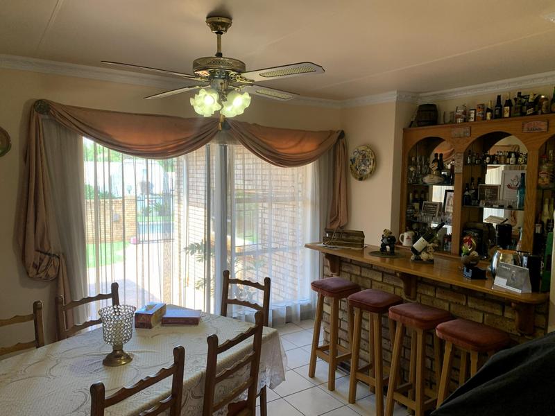 4 Bedroom Property for Sale in Sunward Park Gauteng