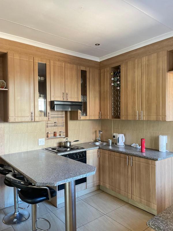 3 Bedroom Property for Sale in Falcon Ridge Gauteng