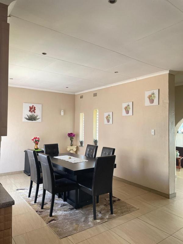 3 Bedroom Property for Sale in Falcon Ridge Gauteng
