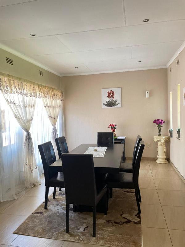 3 Bedroom Property for Sale in Falcon Ridge Gauteng