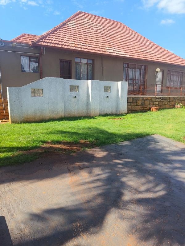 To Let 2 Bedroom Property for Rent in Kensington Gauteng