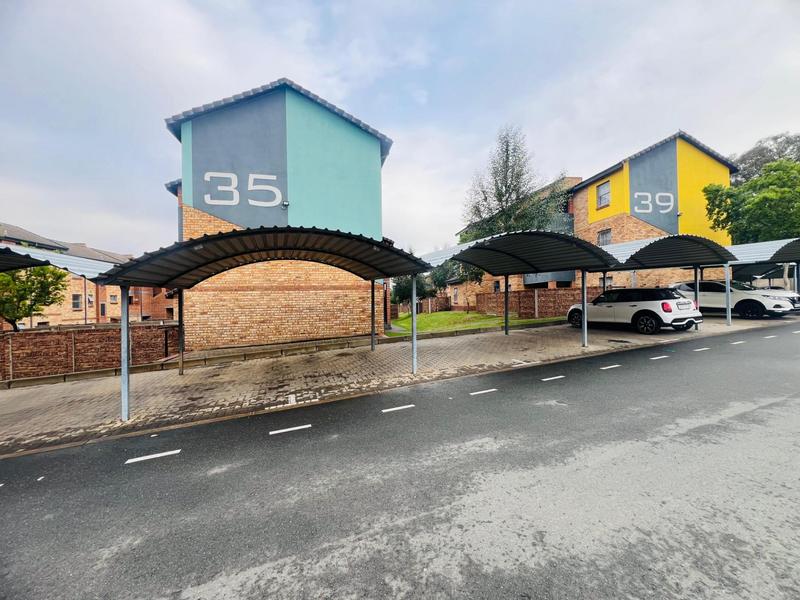 To Let 2 Bedroom Property for Rent in Carlswald Gauteng