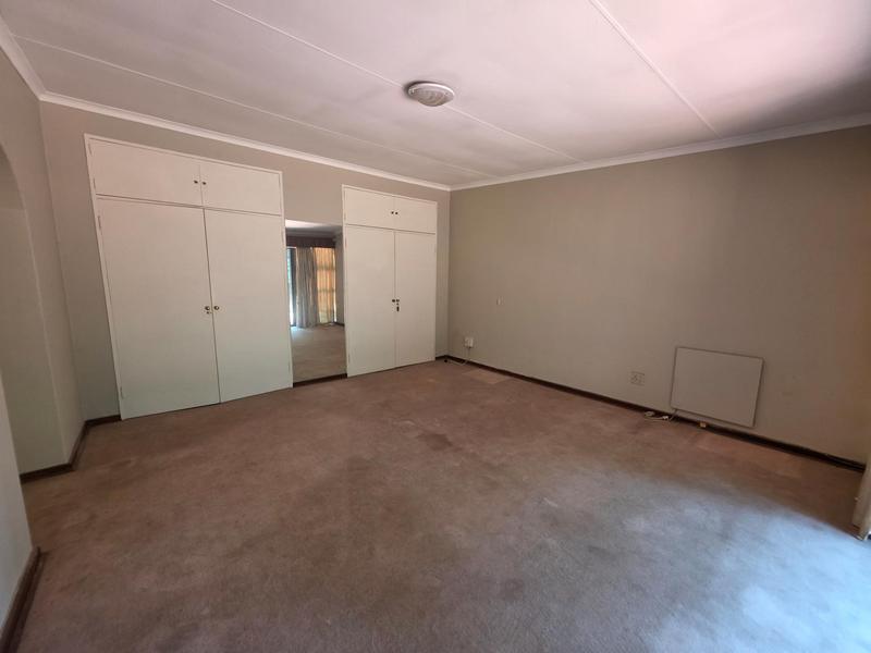 4 Bedroom Property for Sale in Bedfordview Gauteng