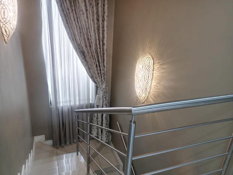 3 Bedroom Property for Sale in Bedfordview Gauteng