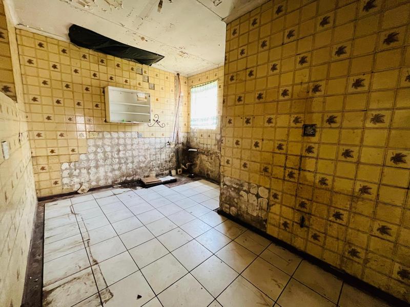 6 Bedroom Property for Sale in Benoni Central Gauteng