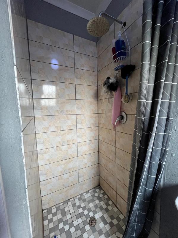 2 Bedroom Property for Sale in Dawn Park Gauteng