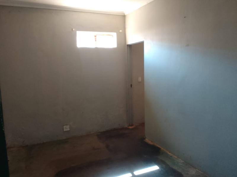 8 Bedroom Property for Sale in Mapleton A H Gauteng
