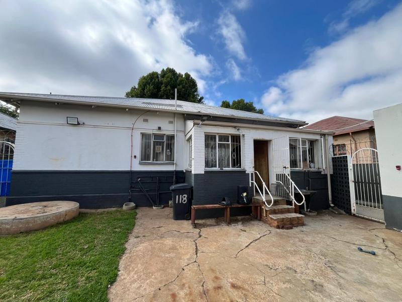 4 Bedroom Property for Sale in Brakpan Central Gauteng