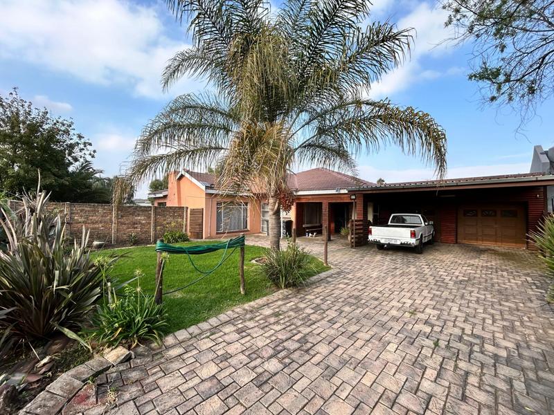 5 Bedroom Property for Sale in Brenthurst Gauteng