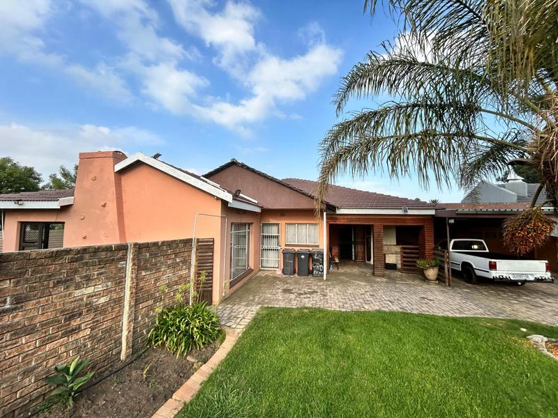 5 Bedroom Property for Sale in Brenthurst Gauteng