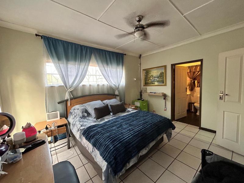 5 Bedroom Property for Sale in Brenthurst Gauteng