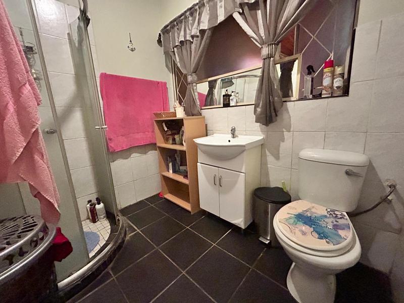 5 Bedroom Property for Sale in Brenthurst Gauteng