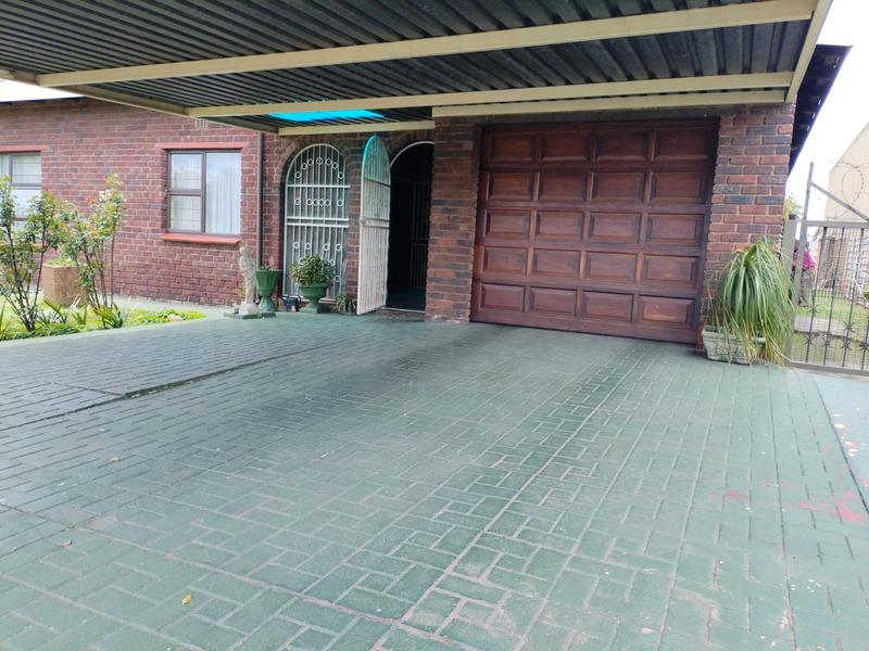 3 Bedroom Property for Sale in Dalpark Ext 11 Gauteng