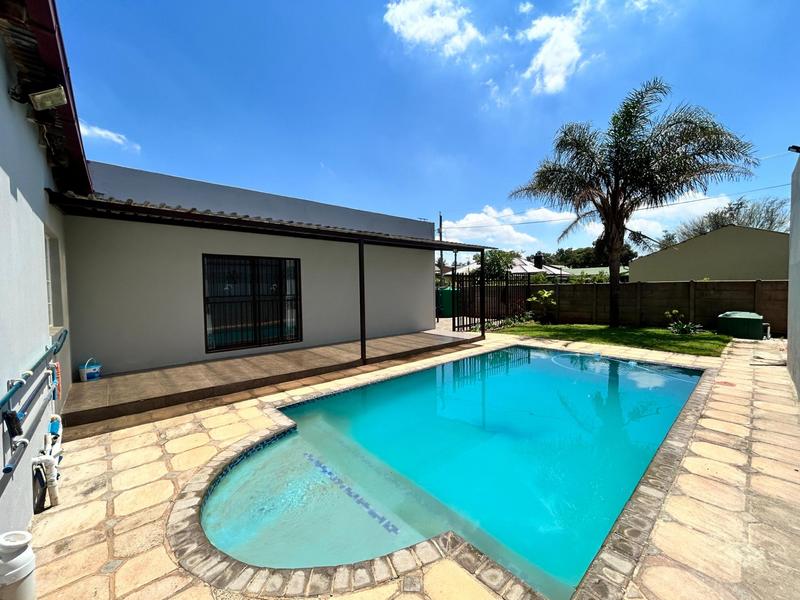 4 Bedroom Property for Sale in Dalview Gauteng