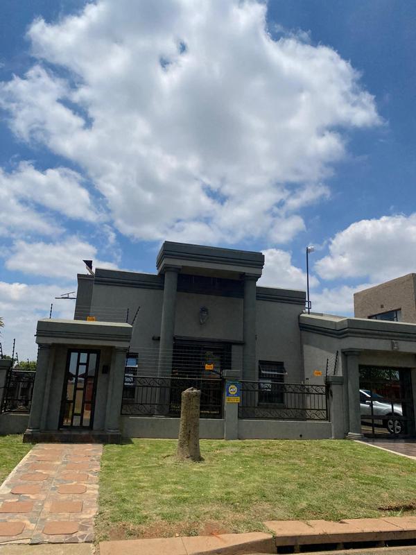 3 Bedroom Property for Sale in Geluksdal Gauteng