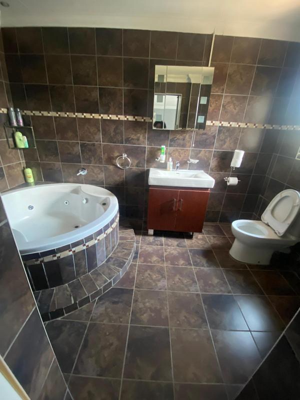 3 Bedroom Property for Sale in Geluksdal Gauteng
