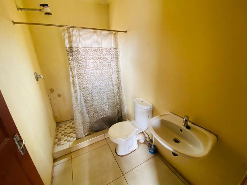 5 Bedroom Property for Sale in Leachville Ext 3 Gauteng