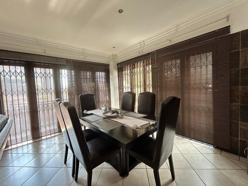 5 Bedroom Property for Sale in Sonneveld Gauteng