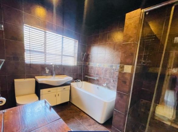 3 Bedroom Property for Sale in Elsburg Gauteng