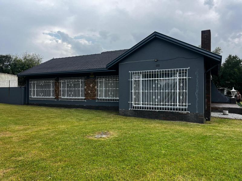 3 Bedroom Property for Sale in Elspark Gauteng
