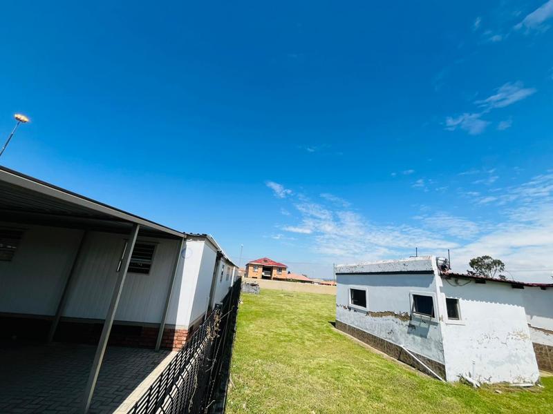 1 Bedroom Property for Sale in Klippoortje Gauteng