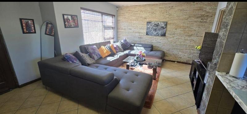 3 Bedroom Property for Sale in Klopperpark Gauteng