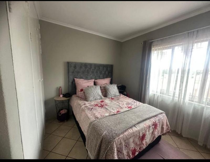 2 Bedroom Property for Sale in Klopperpark Gauteng