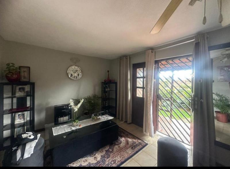 2 Bedroom Property for Sale in Klopperpark Gauteng