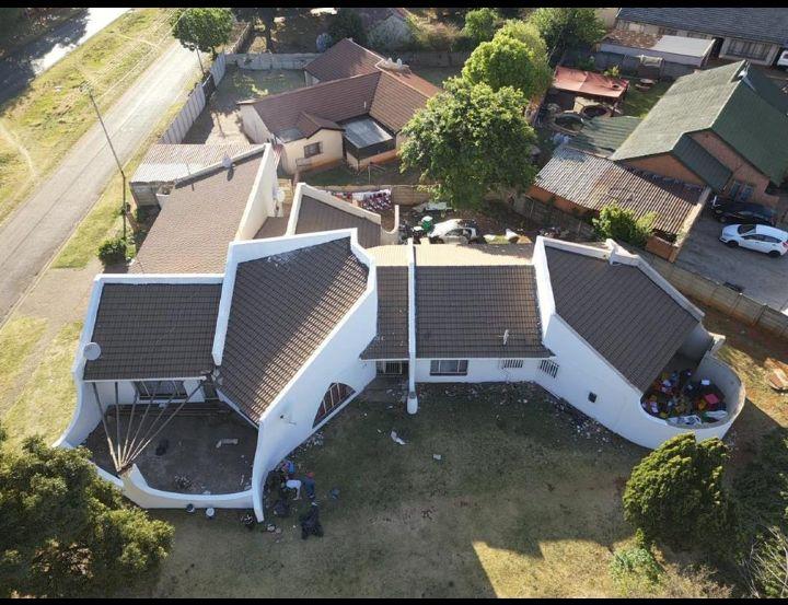 9 Bedroom Property for Sale in Klopperpark Gauteng