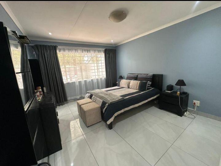2 Bedroom Property for Sale in Klopperpark Gauteng