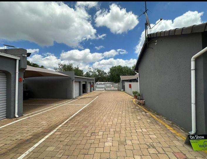 2 Bedroom Property for Sale in Klopperpark Gauteng