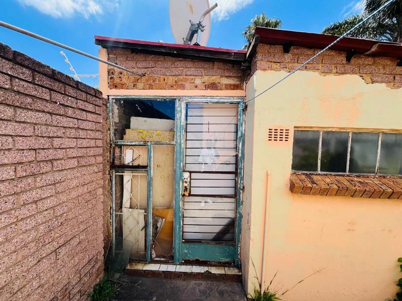 12 Bedroom Property for Sale in Primrose Gauteng